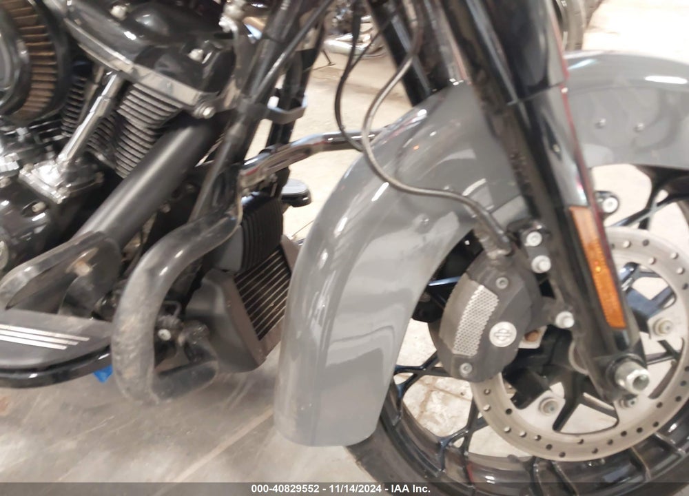 2022 HARLEY-DAVIDSON FLTRXS VIN: 1HD1KTP25NB664568