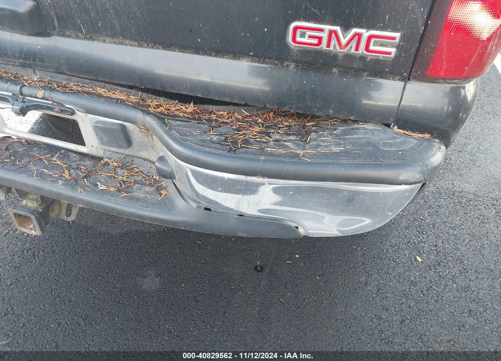 2004 GMC YUKON XL SLT VIN: 3GKFK16Z74G144800