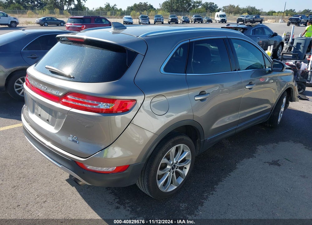 2016 LINCOLN MKC SELECT VIN: 5LMCJ2C97GUJ20325