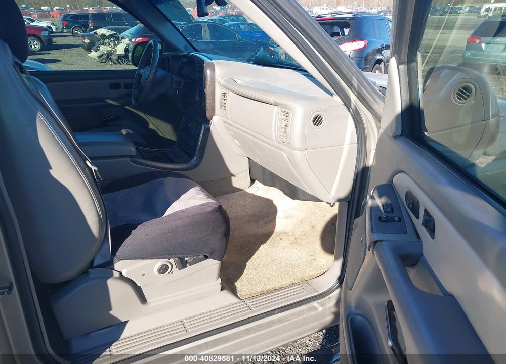 2003 GMC SIERRA 1500 DENALI VIN: 2GTFK69UX31353898