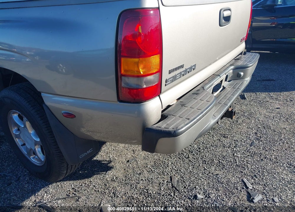 2003 GMC SIERRA 1500 DENALI VIN: 2GTFK69UX31353898