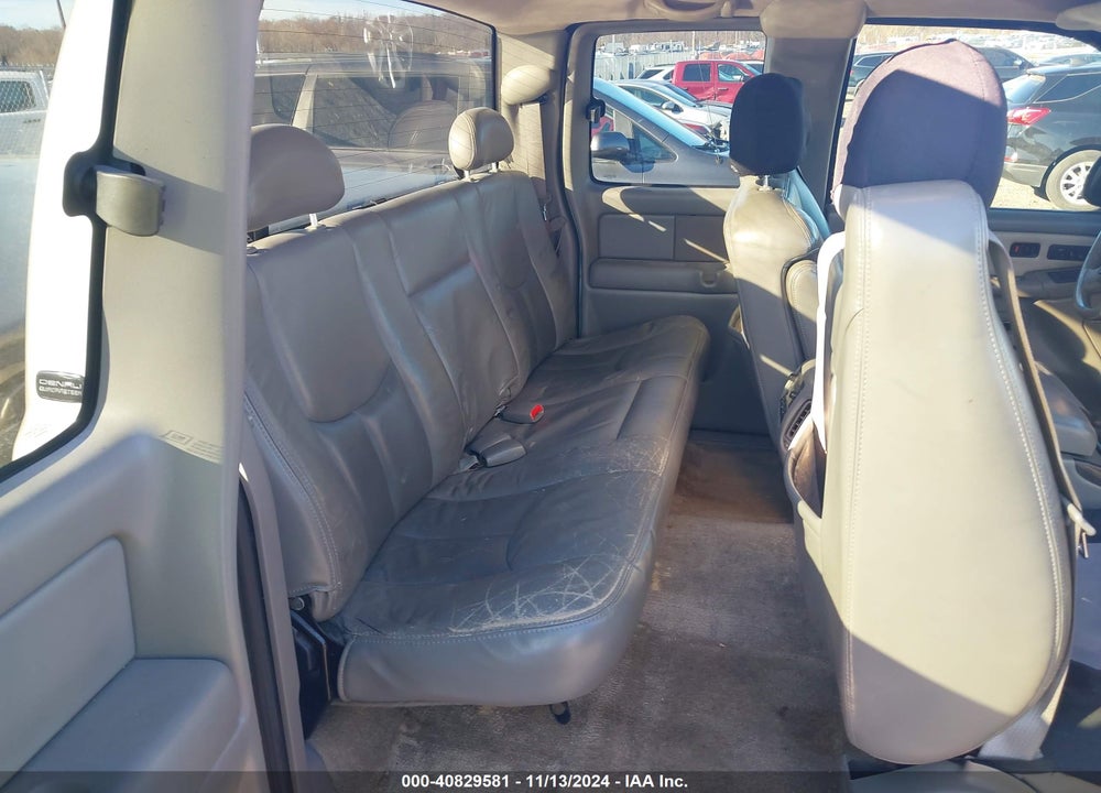 2003 GMC SIERRA 1500 DENALI VIN: 2GTFK69UX31353898