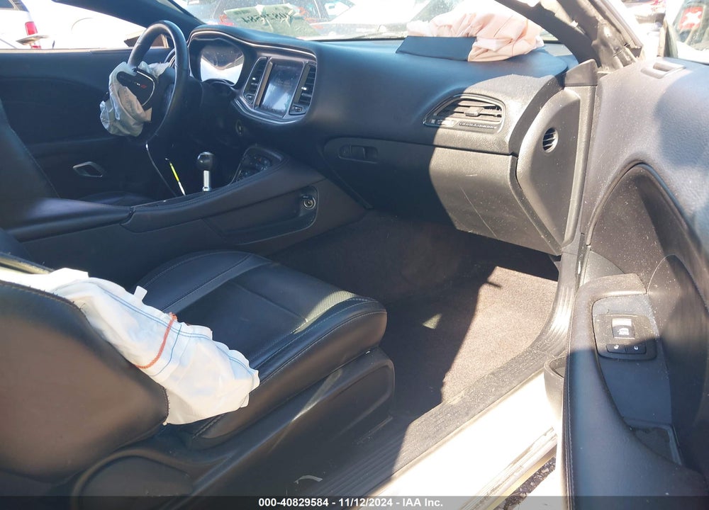 2018 DODGE CHALLENGER VIN: 2C3CDZBT3JH302770