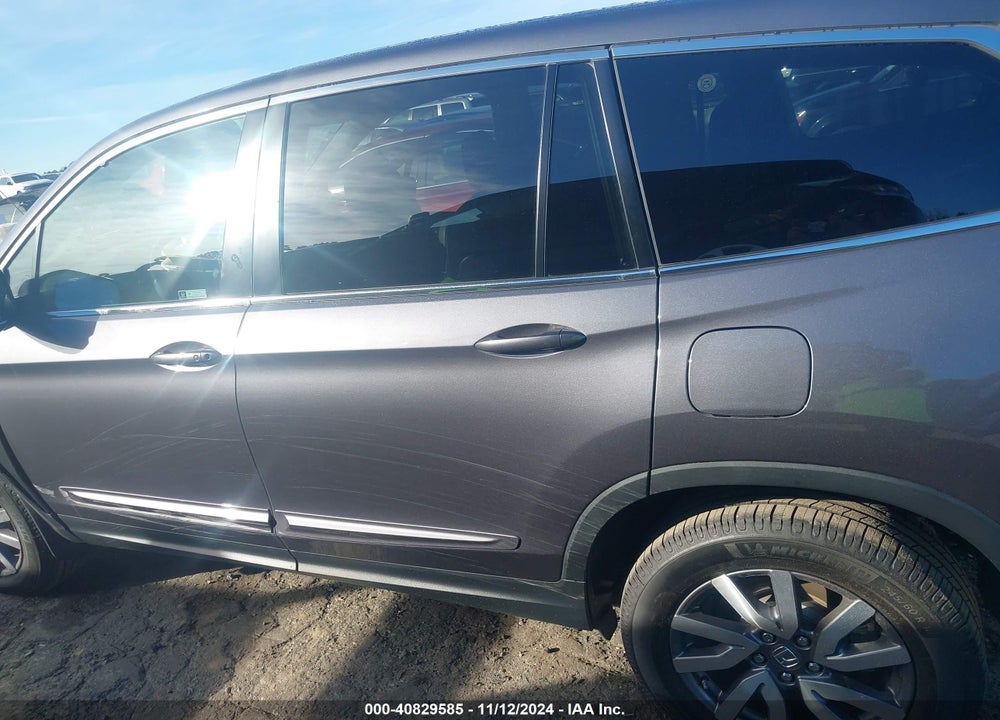 2021 HONDA PILOT AWD EX-L VIN: 5FNYF6H58MB073824