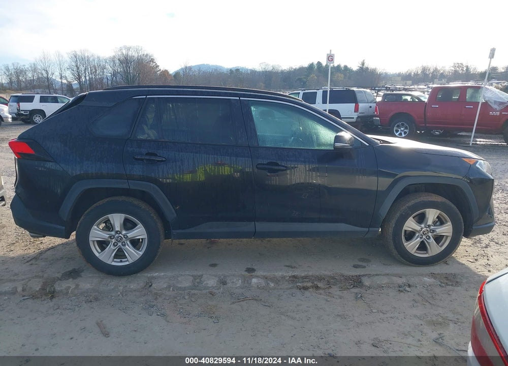 2021 TOYOTA RAV4 XLE VIN: 2T3P1RFV1MC190557