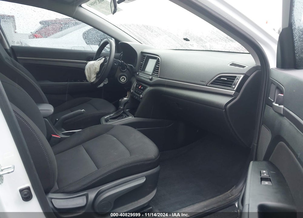 2018 HYUNDAI ELANTRA SEL VIN: 5NPD84LF8JH339143