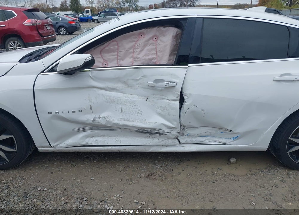 2017 CHEVROLET MALIBU 1LT VIN: 1G1ZE5ST2HF148309