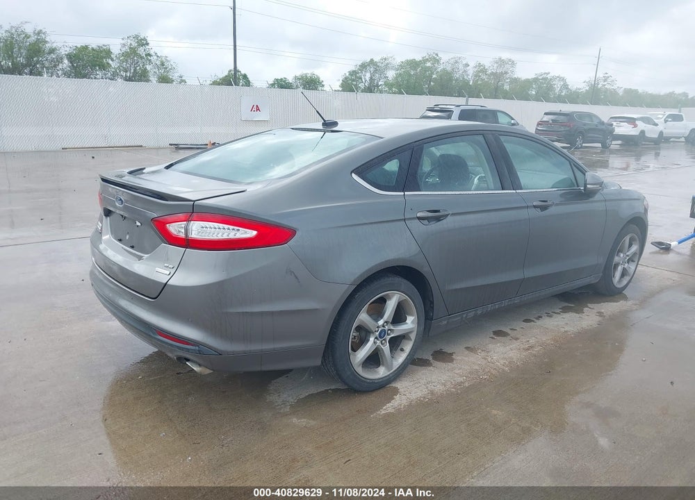 2013 FORD FUSION SE VIN: 3FA6P0HR7DR108698