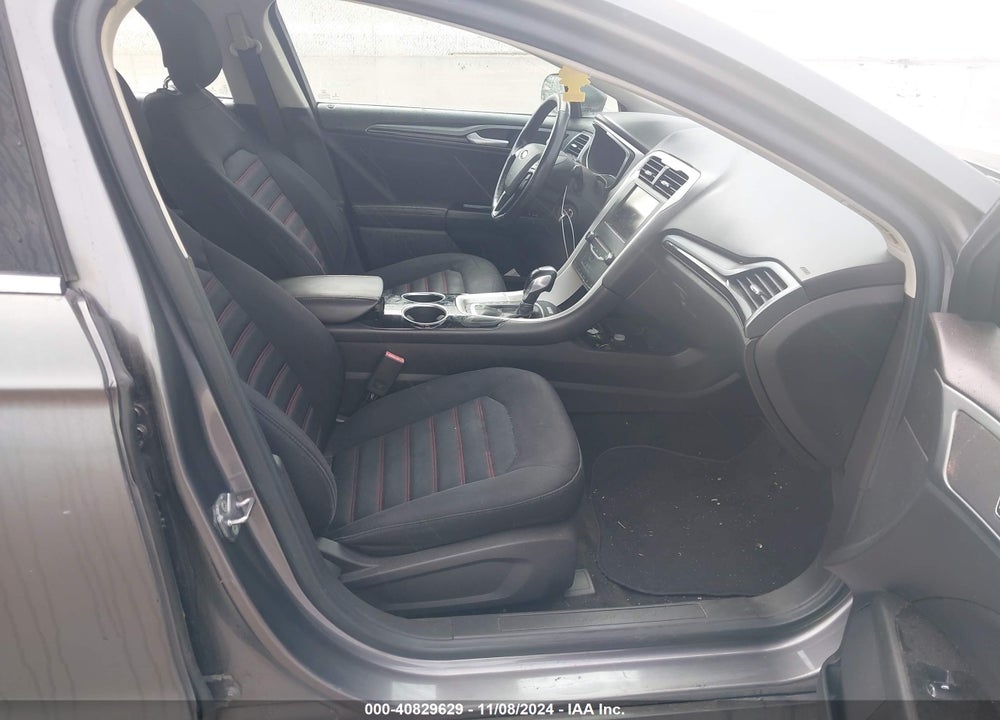 2013 FORD FUSION SE VIN: 3FA6P0HR7DR108698