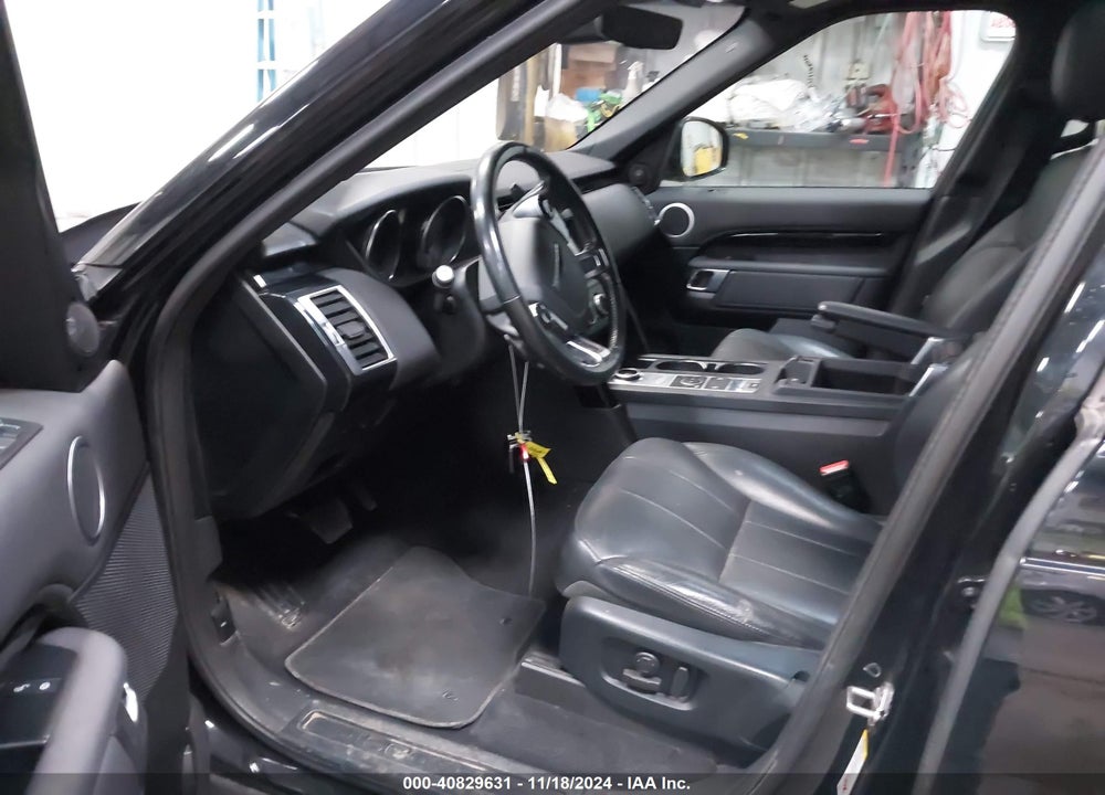 2020 LAND ROVER DISCOVERY SE VIN: SALRG2RVXL2423053