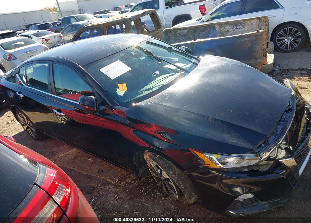 2021 NISSAN ALTIMA SV FWD VIN: 1N4BL4DV2MN331738
