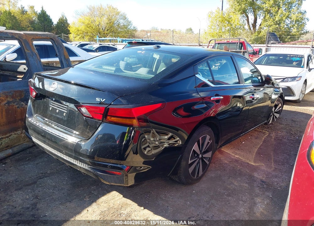 2021 NISSAN ALTIMA SV FWD VIN: 1N4BL4DV2MN331738