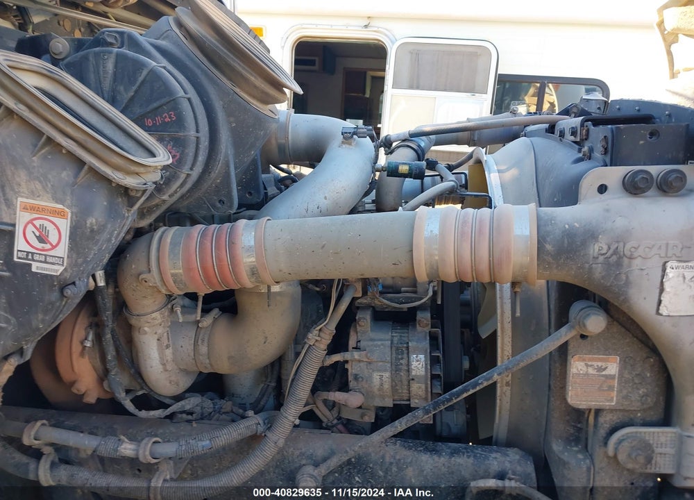 2012 KENWORTH CONSTRUCTION T370 VIN: 2NKHHN7X6CM322515