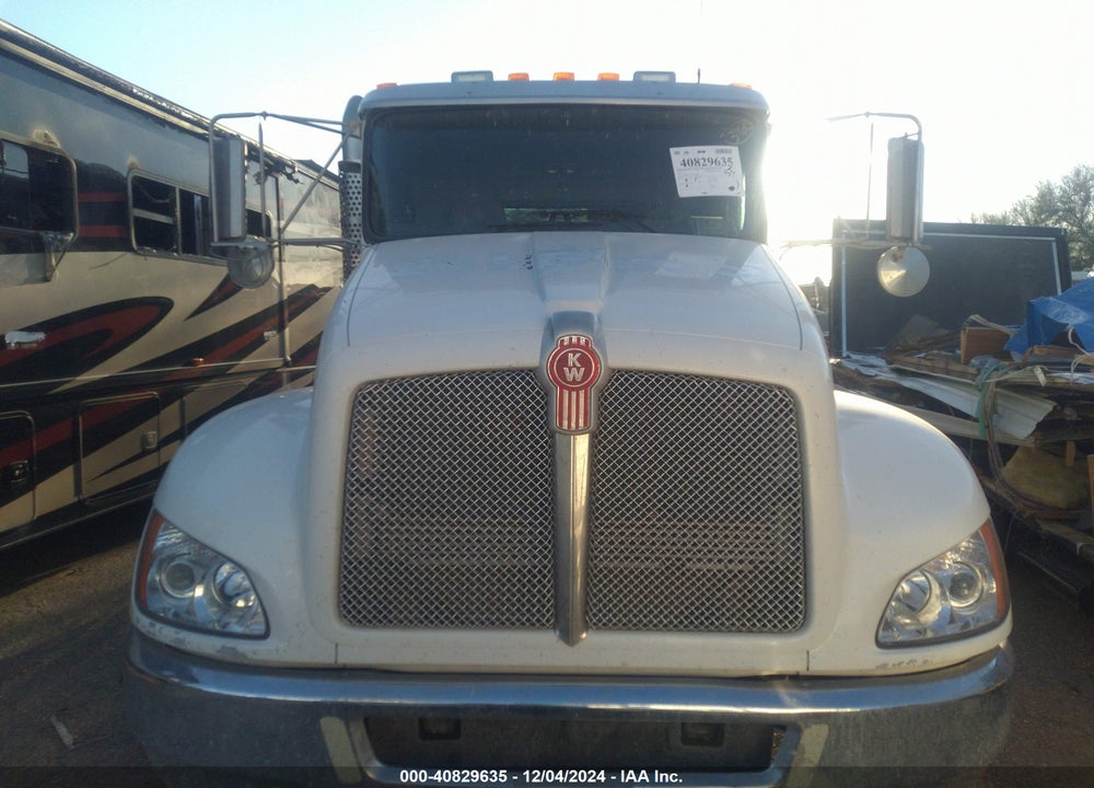2012 KENWORTH CONSTRUCTION T370 VIN: 2NKHHN7X6CM322515