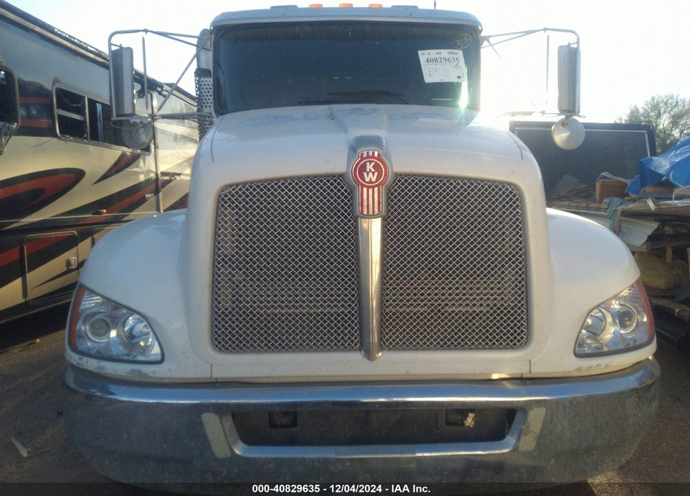 2012 KENWORTH CONSTRUCTION T370 VIN: 2NKHHN7X6CM322515