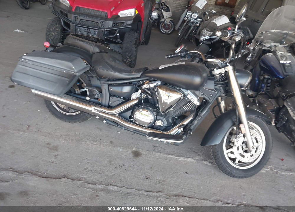 2009 YAMAHA XVS1300 A VIN: JYAVP24E69A007816