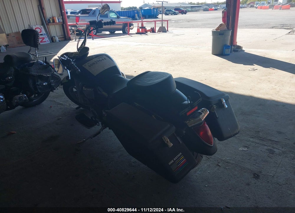 2009 YAMAHA XVS1300 A VIN: JYAVP24E69A007816