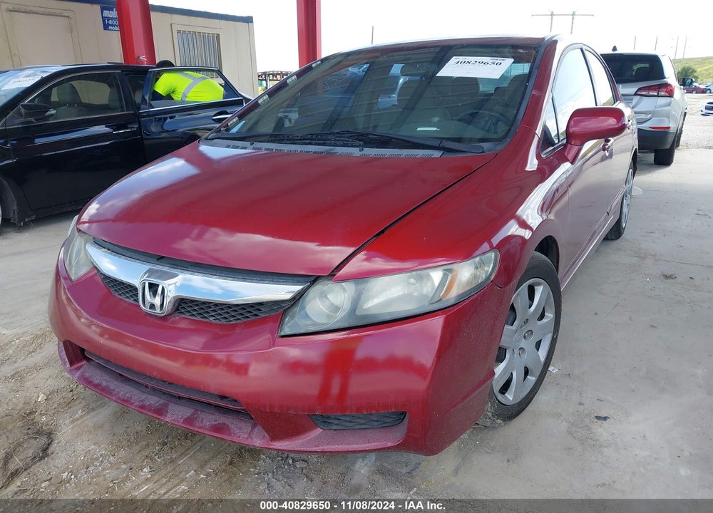 2010 HONDA CIVIC LX VIN: 2HGFA1F57AH532182