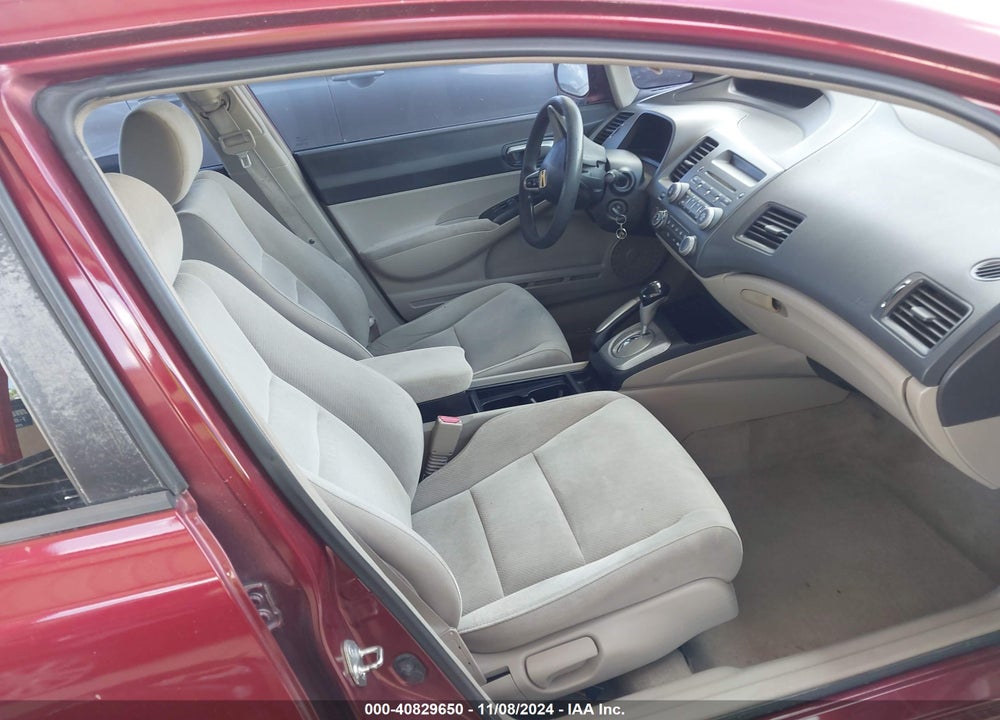 2010 HONDA CIVIC LX VIN: 2HGFA1F57AH532182
