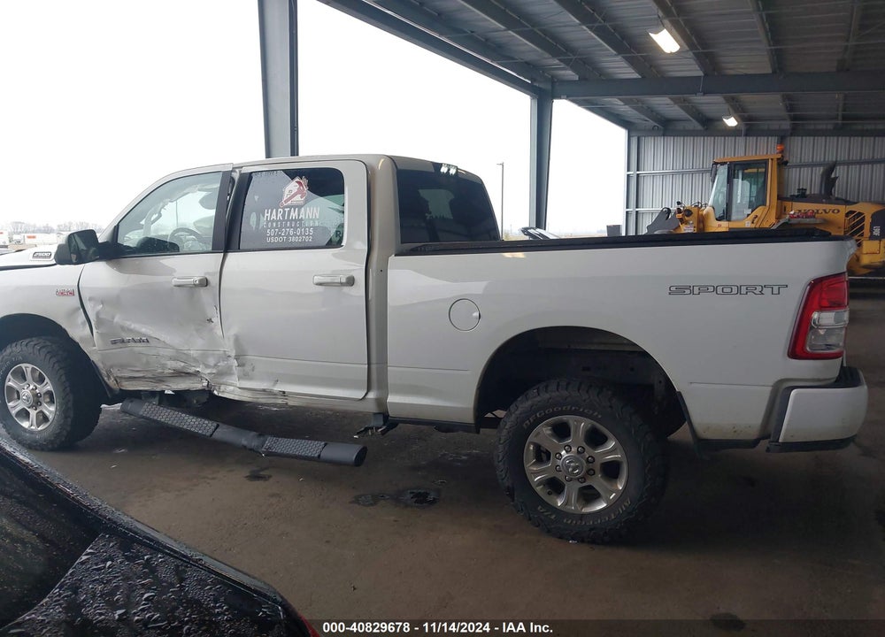 2019 RAM 2500 BIG HORN 4X4 6'4 BOX VIN: 3C6UR5DJ0KG698106