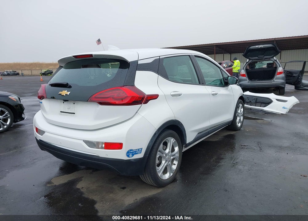2021 CHEVROLET BOLT EV FWD LT VIN: 1G1FY6S04M4107787