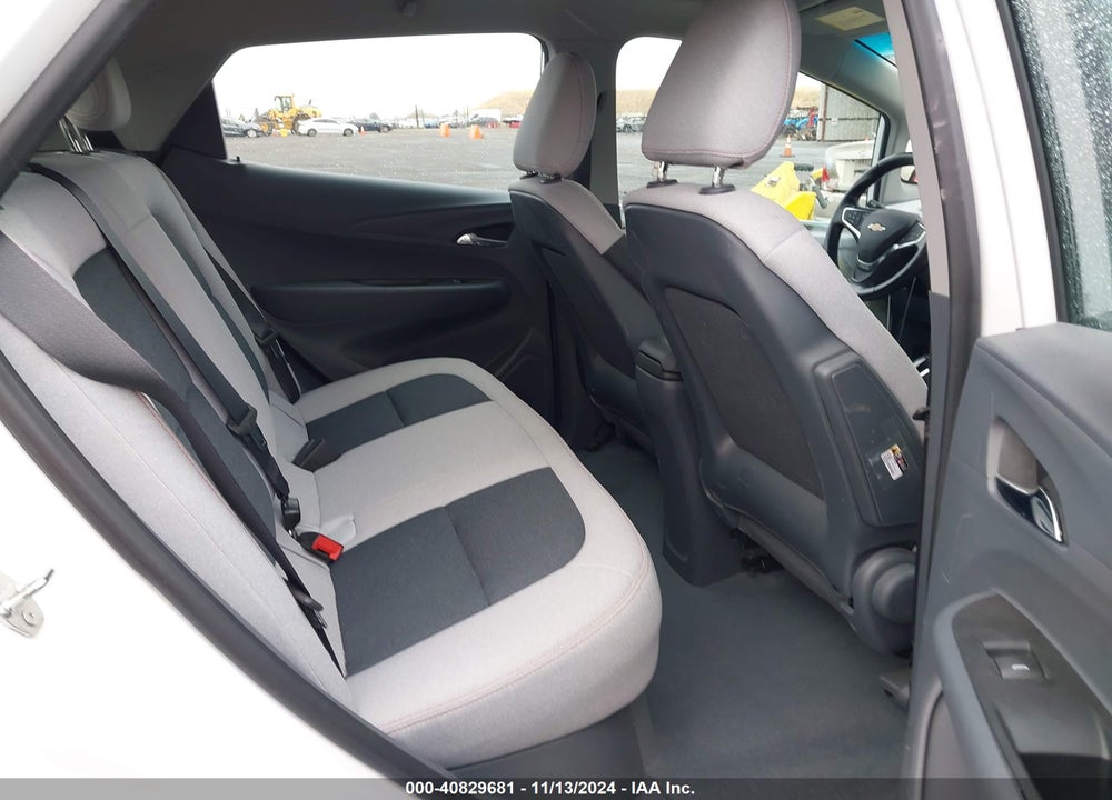 2021 CHEVROLET BOLT EV FWD LT VIN: 1G1FY6S04M4107787