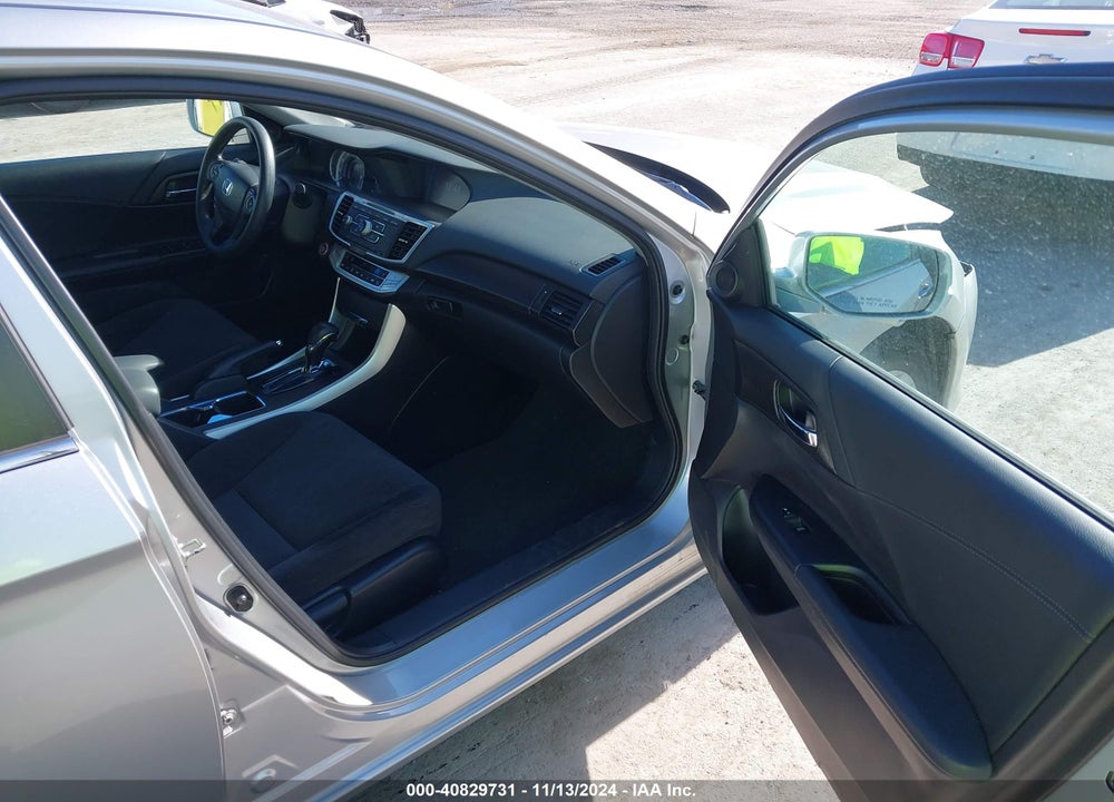 2013 HONDA ACCORD EX VIN: 1HGCR2F73DA278590