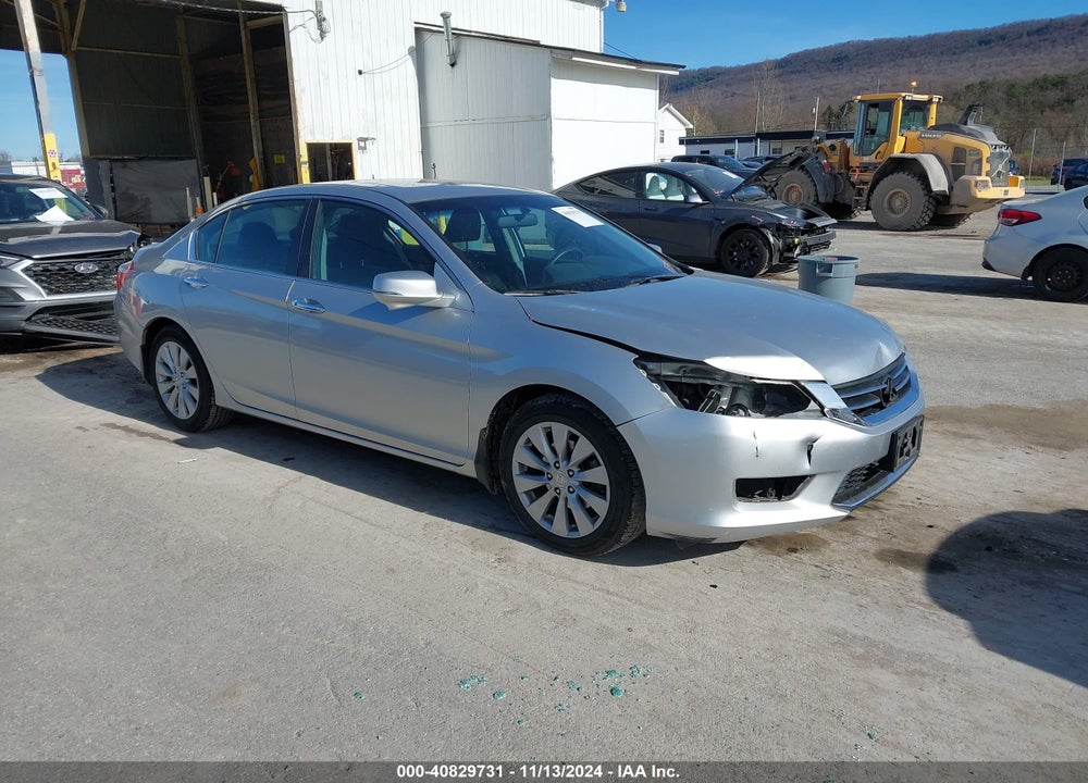 2013 HONDA ACCORD EX VIN: 1HGCR2F73DA278590