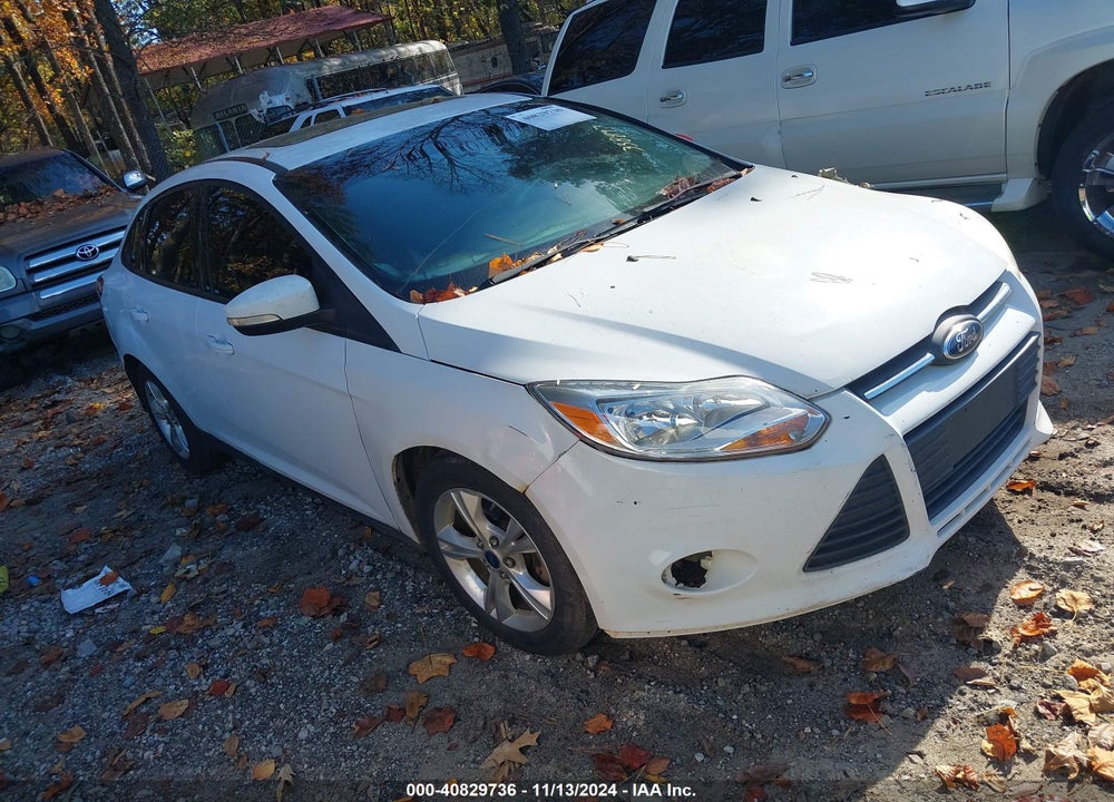 2014 FORD FOCUS SE VIN: 1FADP3F23EL338897