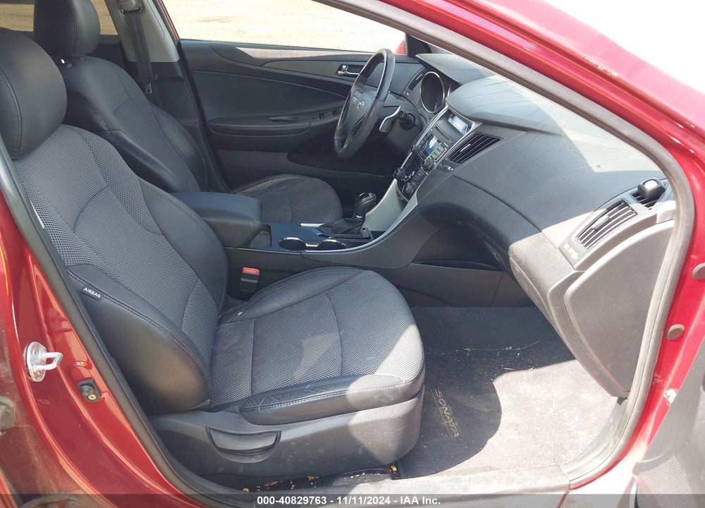 2011 HYUNDAI SONATA VIN: 5NPEC4AC1BH099897
