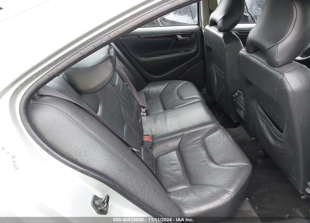 2004 VOLVO S60 2.4 VIN: YV1RS61T742328775