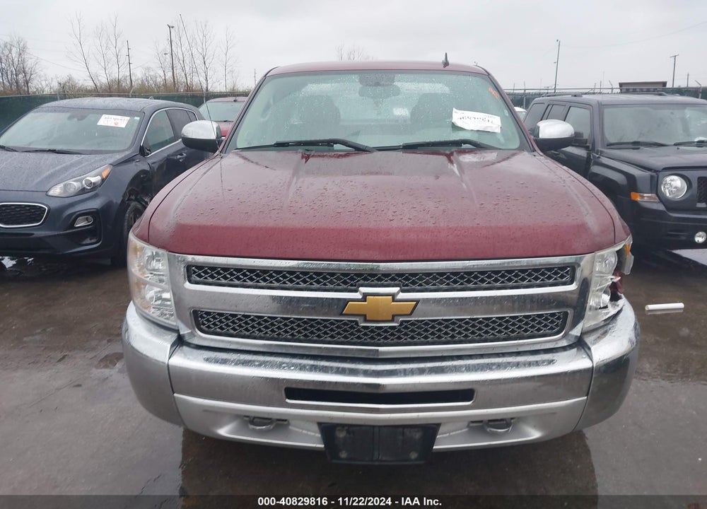 2013 CHEVROLET SILVERADO 1500 LT VIN: 1GCRKSE70DZ403223