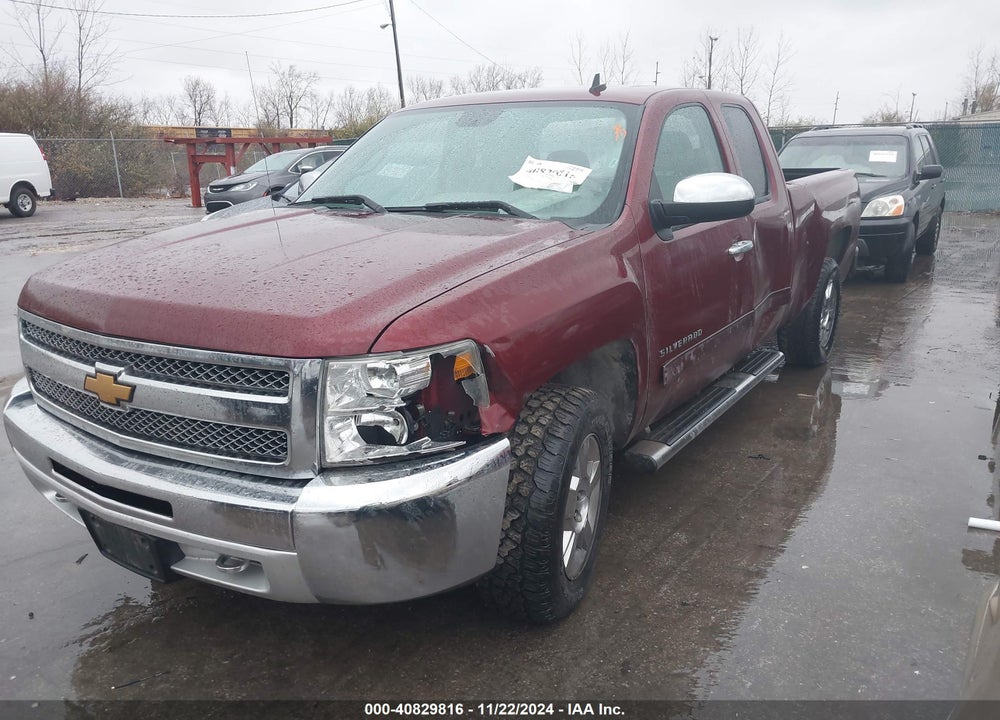 2013 CHEVROLET SILVERADO 1500 LT VIN: 1GCRKSE70DZ403223