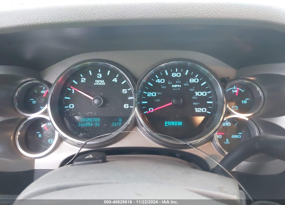 2013 CHEVROLET SILVERADO 1500 LT VIN: 1GCRKSE70DZ403223