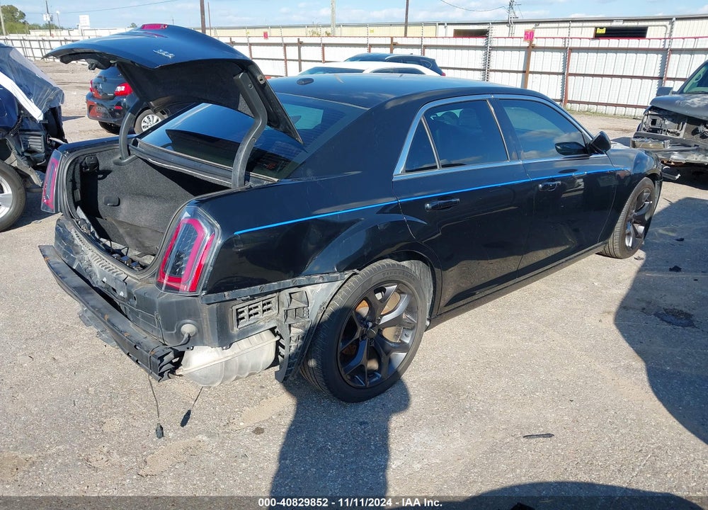 2013 CHRYSLER 300 MOTOWN VIN: 2C3CCAAG2DH588687