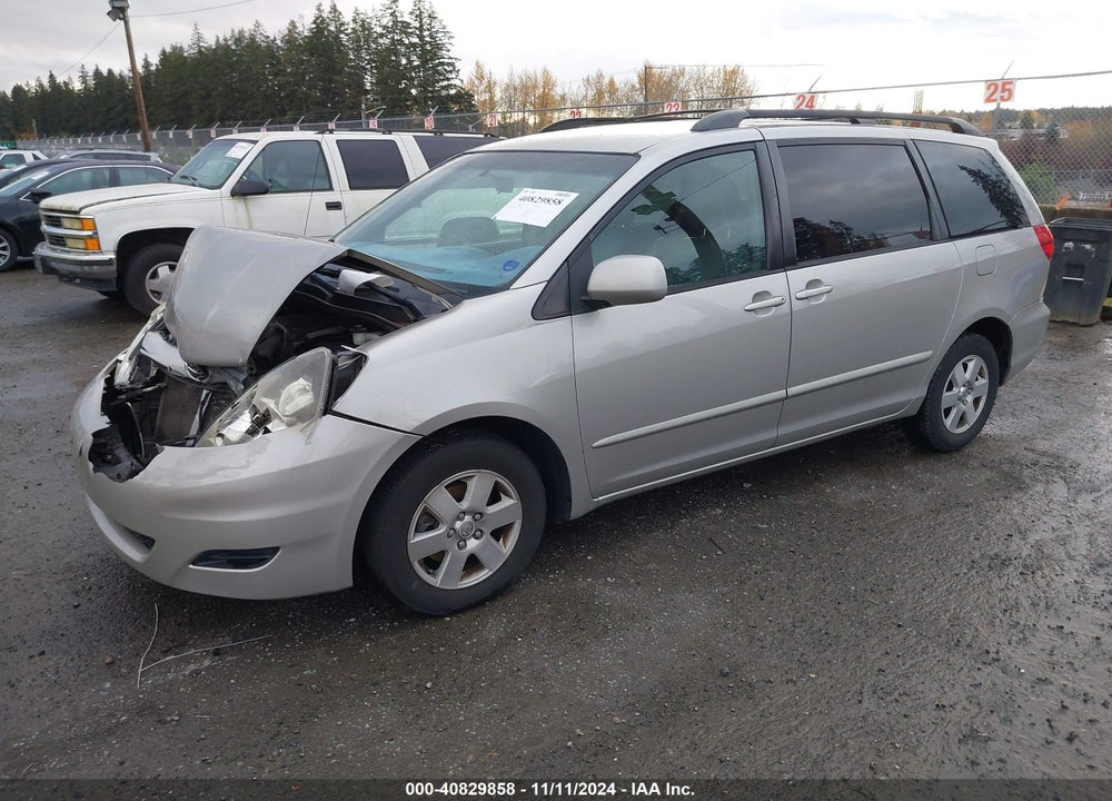 2009 TOYOTA SIENNA XLE VIN: 5TDZK22C19S262432