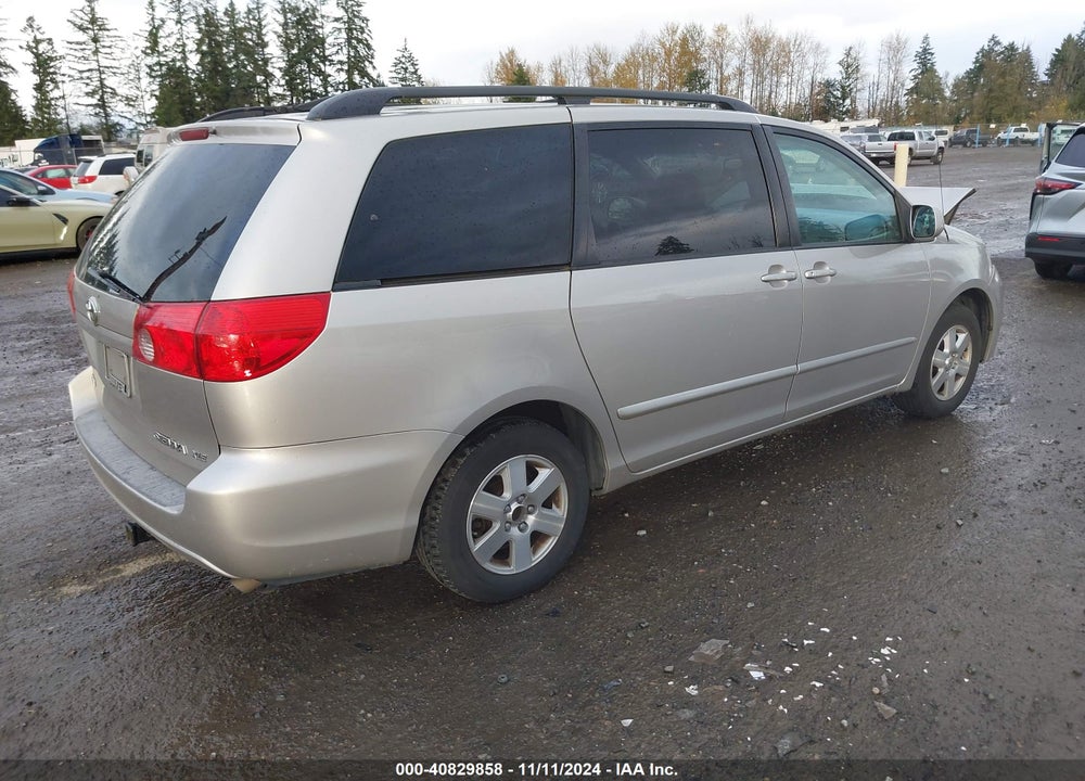 2009 TOYOTA SIENNA XLE VIN: 5TDZK22C19S262432
