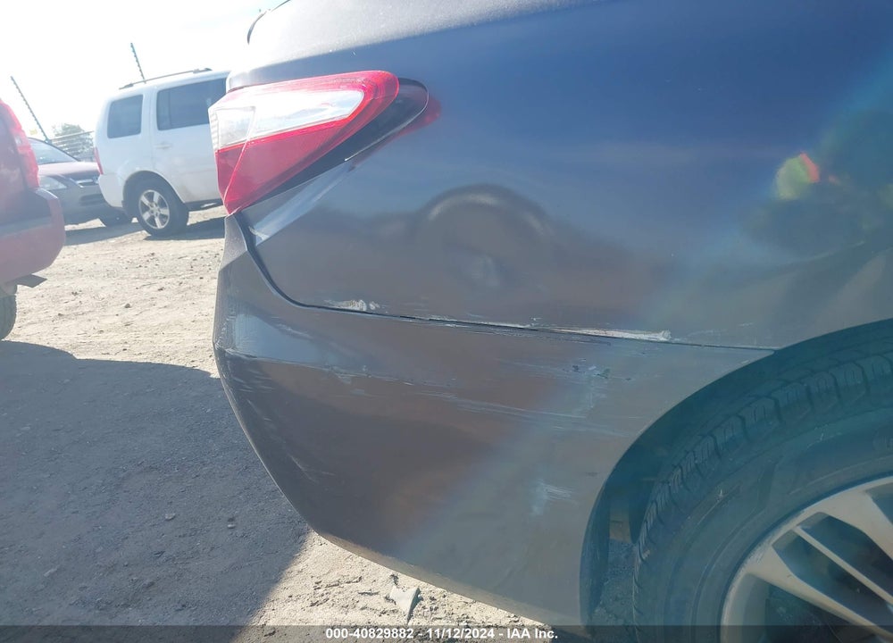 2017 TOYOTA CAMRY SE VIN: 4T1BF1FKXHU661525