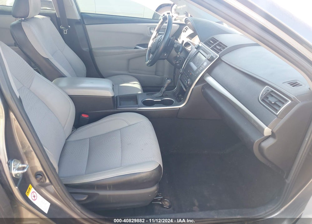 2017 TOYOTA CAMRY SE VIN: 4T1BF1FKXHU661525