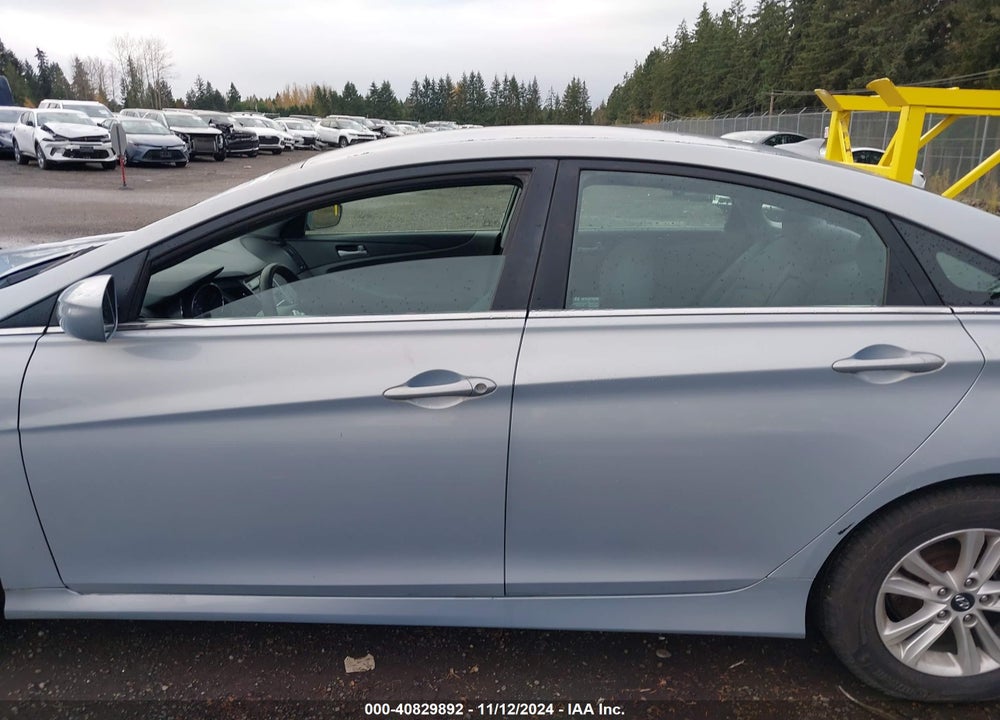2014 HYUNDAI SONATA GLS VIN: 5NPEB4AC7EH862612