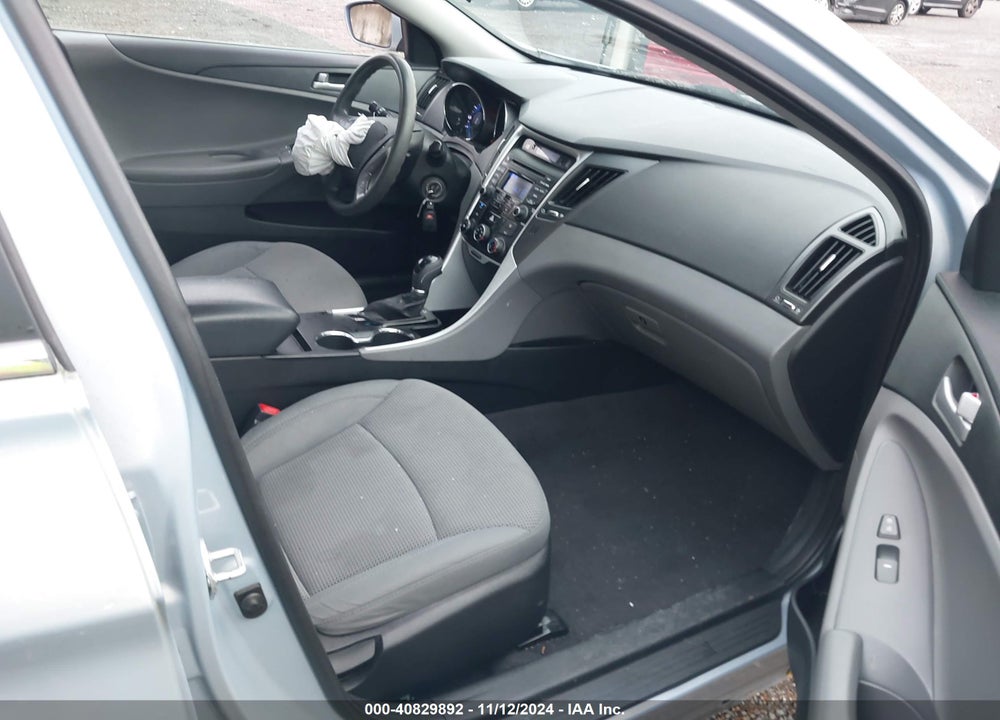 2014 HYUNDAI SONATA GLS VIN: 5NPEB4AC7EH862612