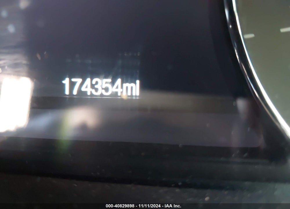2014 LINCOLN MKZ VIN: 3LN6L2GK7ER807557