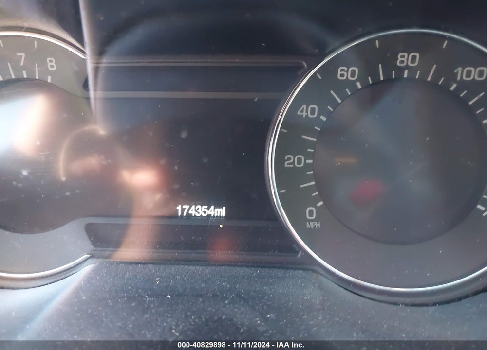 2014 LINCOLN MKZ VIN: 3LN6L2GK7ER807557