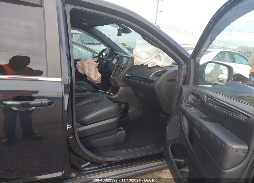 2019 DODGE GRAND CARAVAN SXT 35TH ANNIVERSARY EDITION VIN: 2C4RDGCG6KR795240