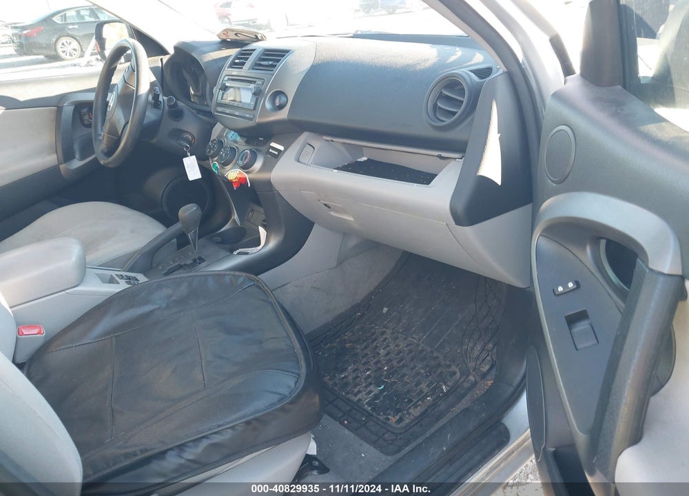 2012 TOYOTA RAV4 VIN: 2T3BF4DV7CW202709