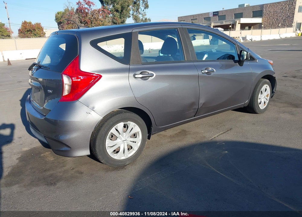 2018 NISSAN VERSA NOTE SV VIN: 3N1CE2CP5JL368104