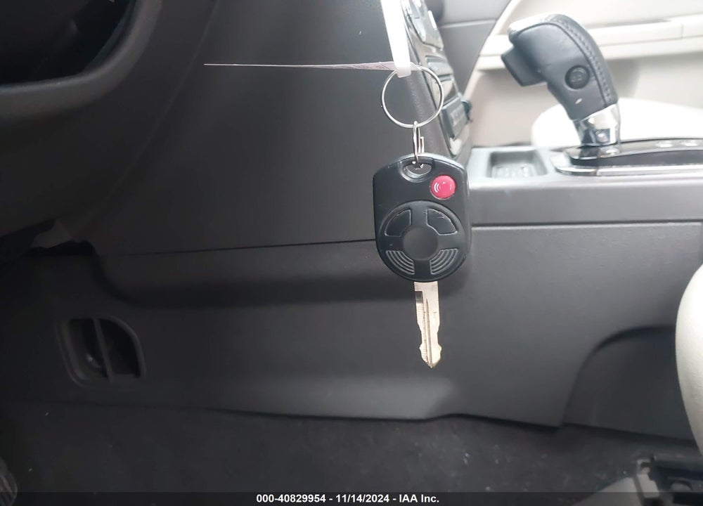 2008 FORD TAURUS X SEL VIN: 1FMDK02W68GA04789