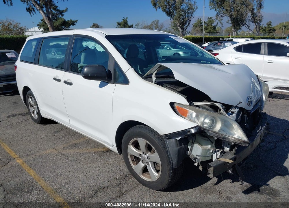 2017 TOYOTA SIENNA L 7 PASSENGER VIN: 5TDZZ3DC3HS870546