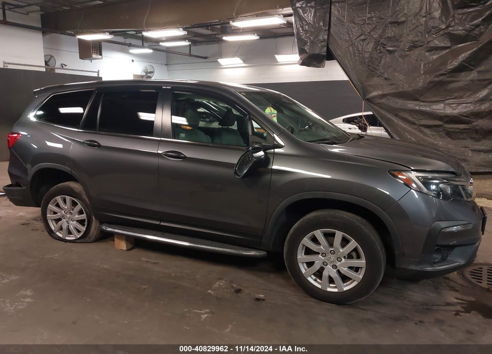 2019 HONDA PILOT LX VIN: 5FNYF6H13KB089486