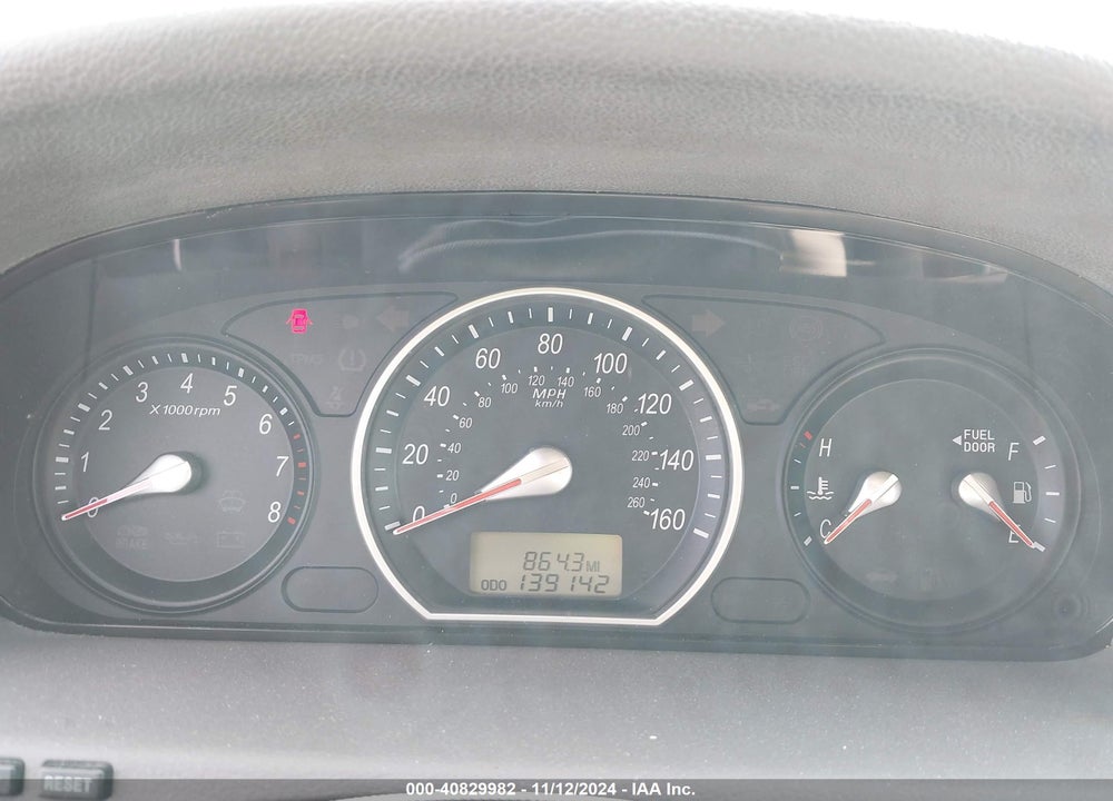 2008 HYUNDAI SONATA LIMITED V6/SE V6 VIN: 5NPEU46F28H317614